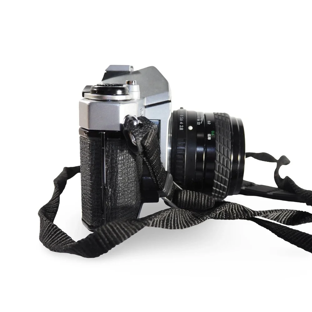 Pentax‎ K1000 35mm SLR Camera Silver Sigma 24mm f2.8 Lens Tamrac Case Bundle